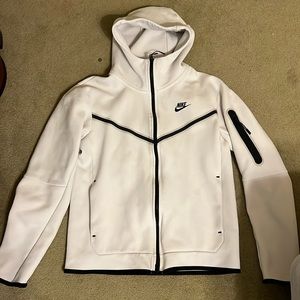 Men’s Nike Tech Fleece